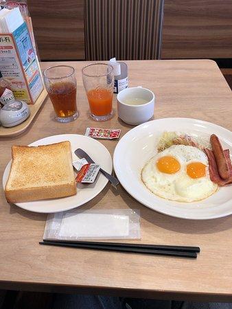 ガスト 京都西京極店